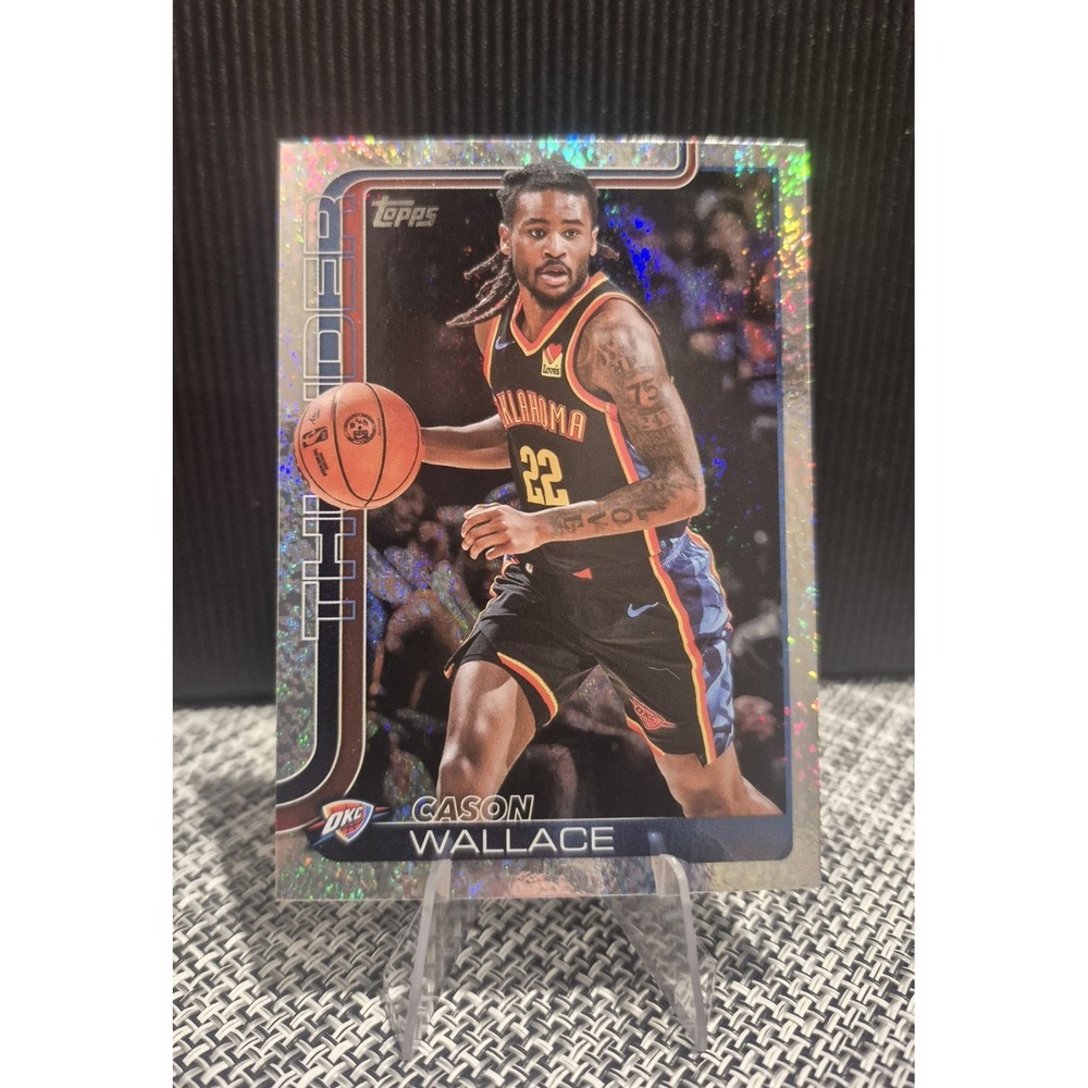 2025 Topps Basketball Carson Wallace Sandglitter #119‎ OC Thunder